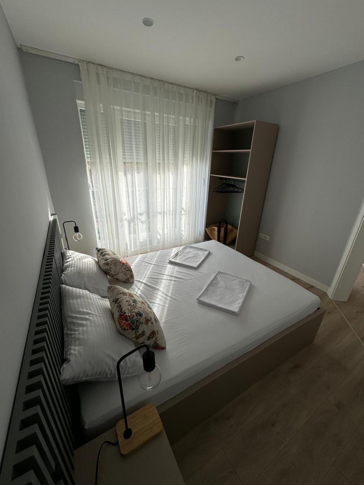 מוסטר Apartments Abc מראה חיצוני תמונה