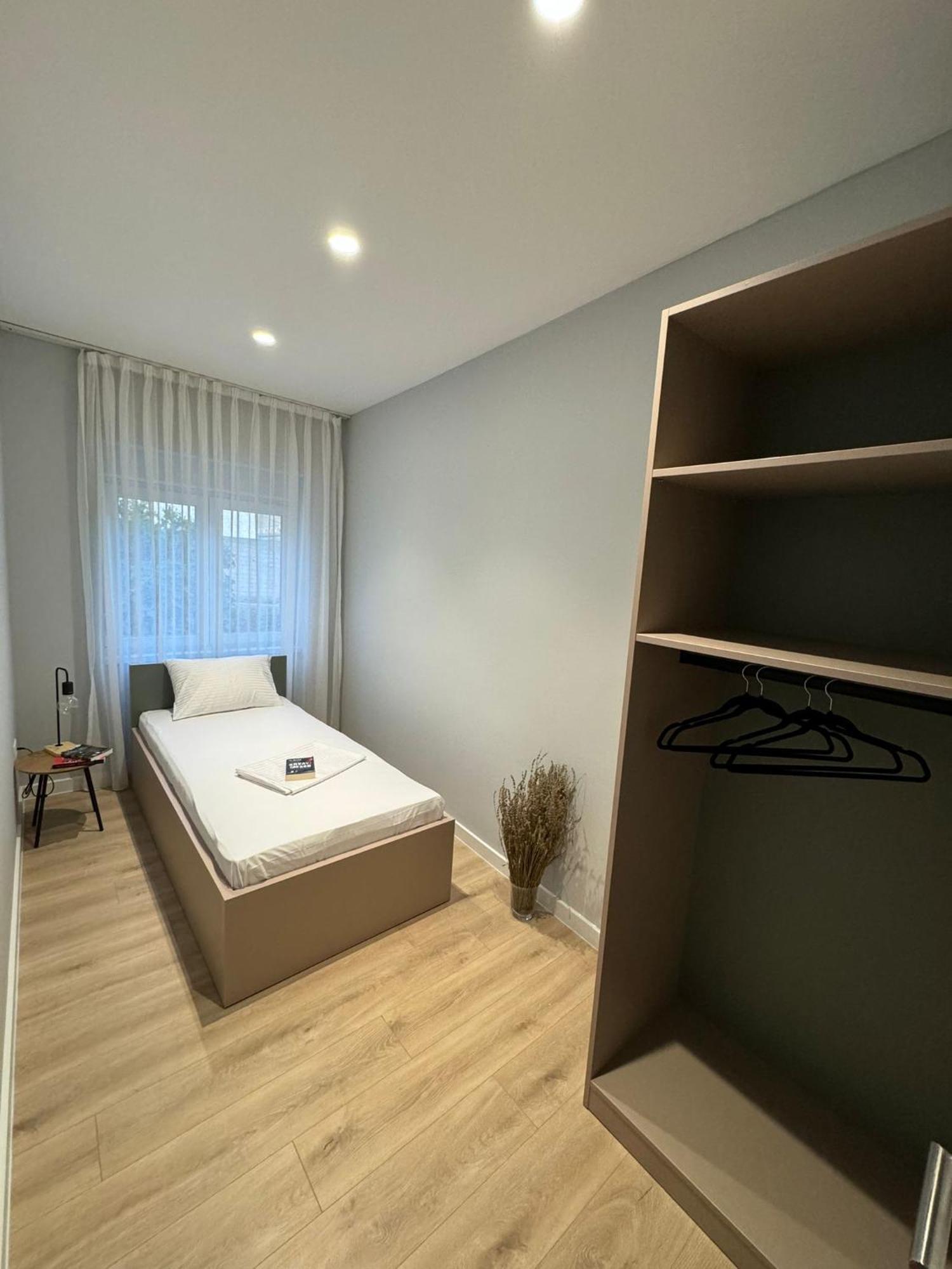 מוסטר Apartments Abc מראה חיצוני תמונה